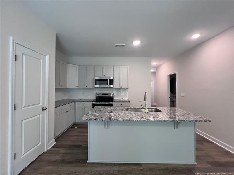 1706 Florshine Way, Fayetteville, NC 28312