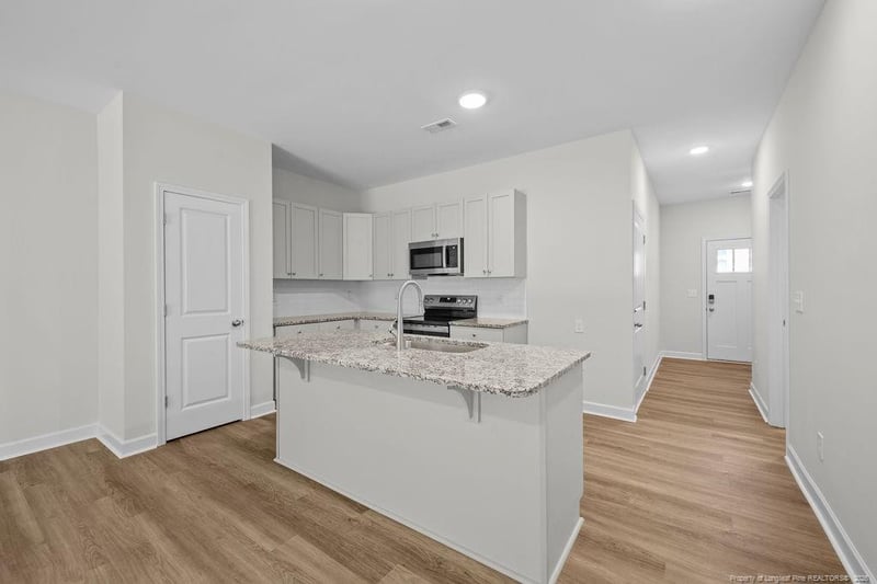 1706 Florshine Way, Fayetteville, NC 28312