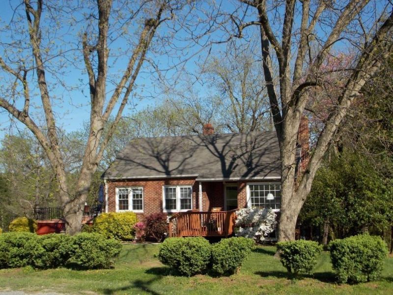 1706 Malone Rd, Burlington, NC 27215