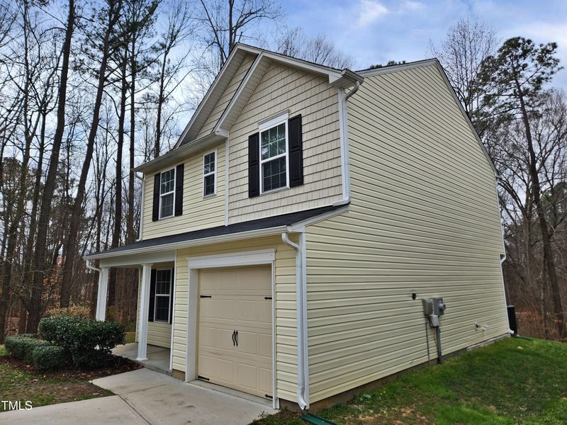 1706 Mayridge Ln, Raleigh, NC 27610