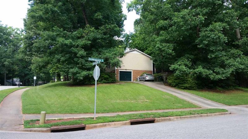 1706 Seabrook Ave, Cary, NC 27511