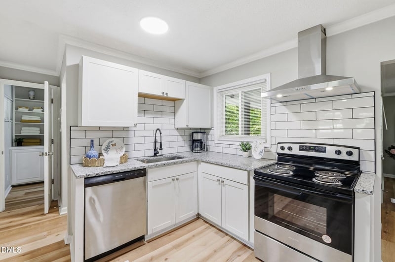 1706 U S Hwy 70a, Hillsborough, NC 27278