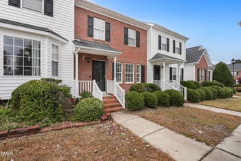 1707 Stroll Cir, Fuquay Varina, NC 27526