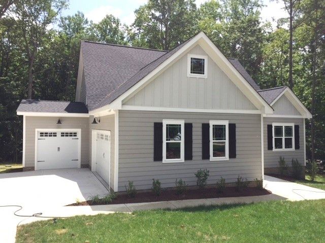 1708 Eddy Ct, Franklinton, NC 27525