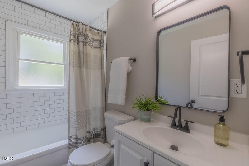 1708 Forest Rd, Durham, NC 27705