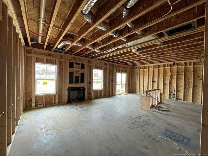 1708 Man O War Dr, Hope Mills, NC 28348