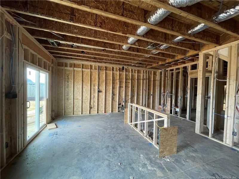 1708 Man O War Dr, Hope Mills, NC 28348