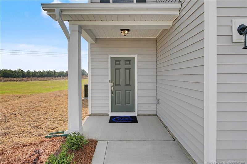 1708 Man O War Dr, Hope Mills, NC 28348