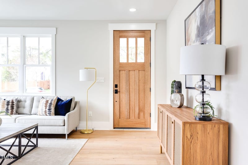 1708 Midwood Dr, Raleigh, NC 27604