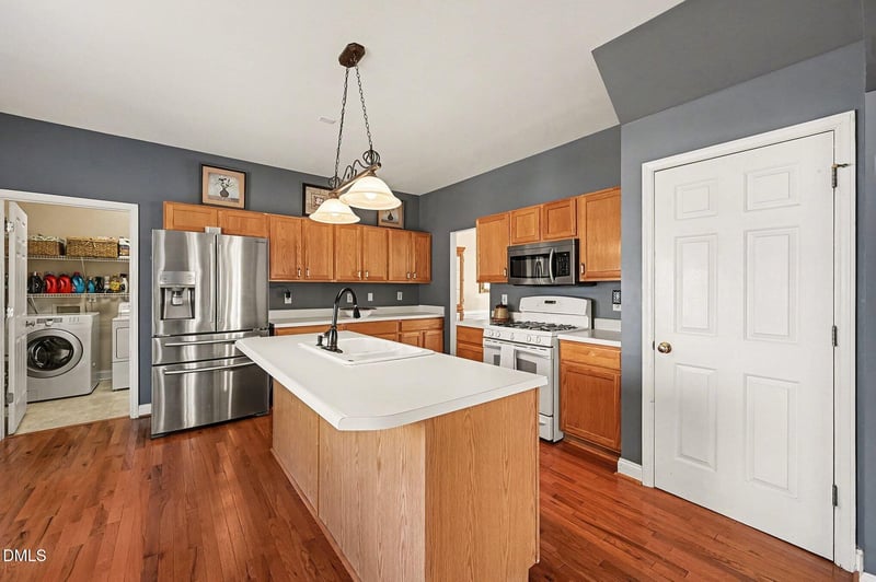 1708 Mystic Dr, Durham, NC 27712