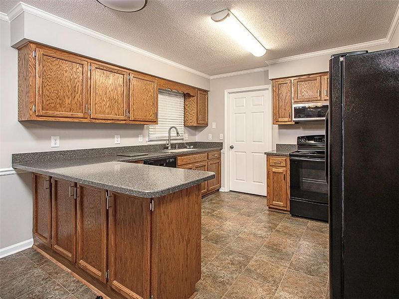 1708 Rogers Rd, Graham, NC 27253
