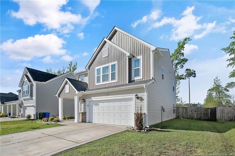 1708 Stackhouse Dr, Fayetteville, NC 28314