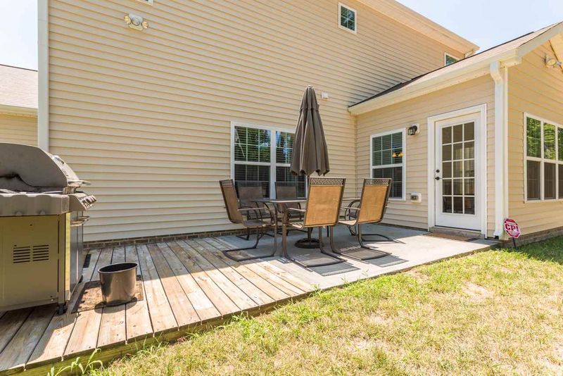 1708 Waddell Ct, Durham, NC 27703