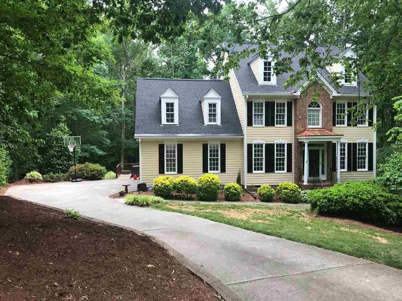 1709 Cordiss Ct, Raleigh, NC 27603