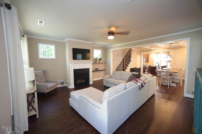 1709 Glazebrook Dr, Wake Forest, NC 27587