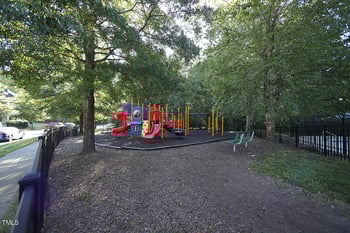 1709 Glazebrook Dr, Wake Forest, NC 27587