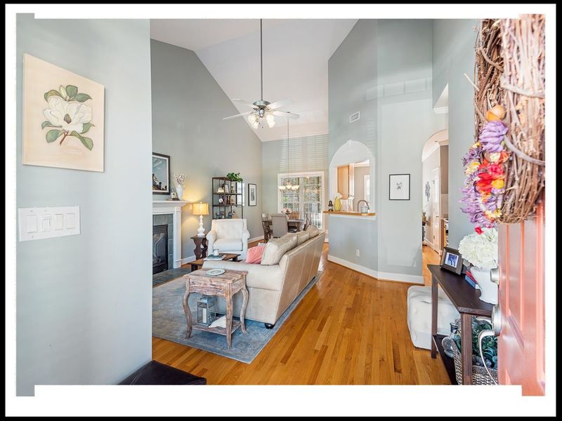 1709 Meeting St, Durham, NC 27705