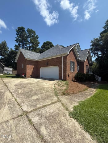 1709 Shell Cracker Dr, Willow Springs, NC 27592