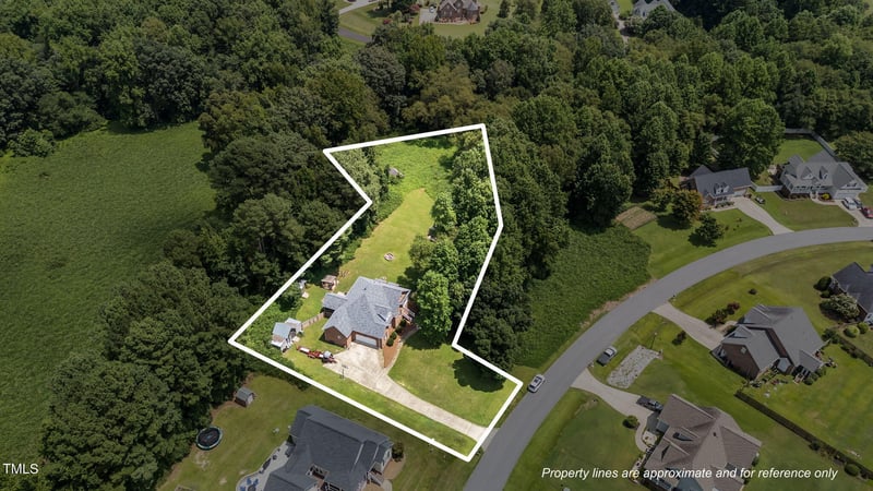 1709 Shell Cracker Dr, Willow Springs, NC 27592