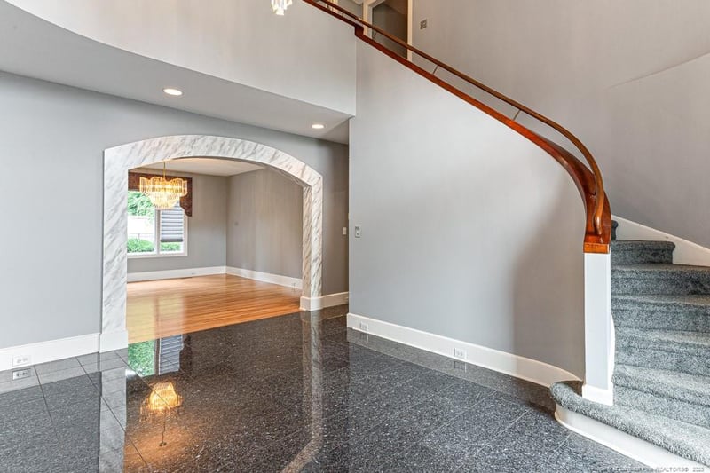 171 Churchill Dr, Fayetteville, NC 28303