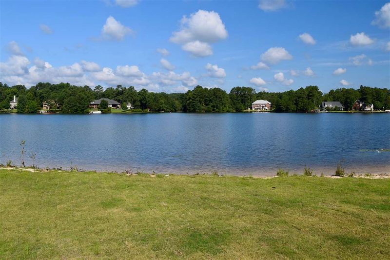 171 Clearview Ct, Sanford, NC 27332