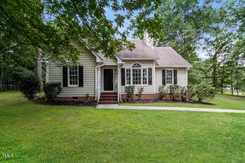 171 Creekstone Dr, Benson, NC 27504