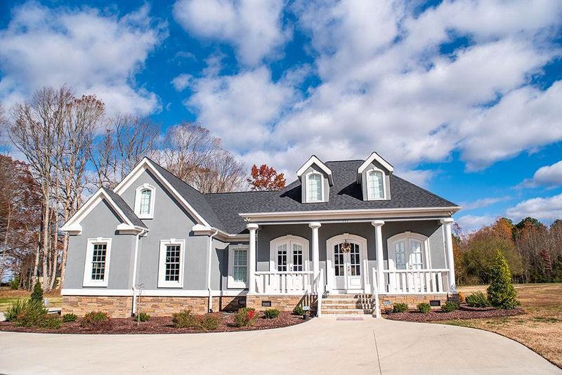 171 Hannah Ln, Roxboro, NC 27574