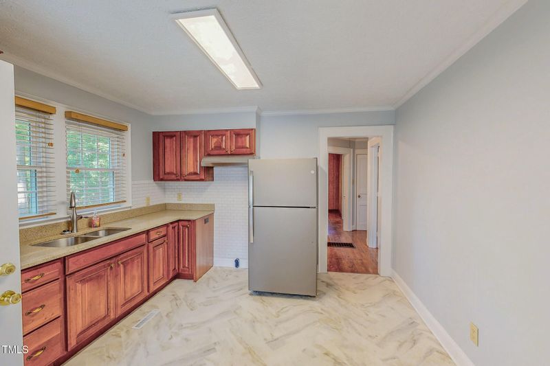 171 Magnolia Dr, Roxboro, NC 27573