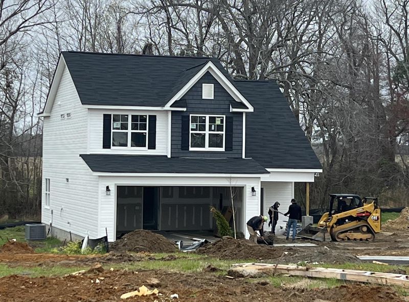 171 N Nolan Park Dr, Selma, NC 27576