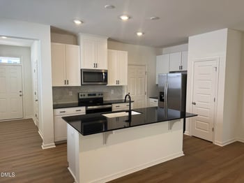 171 Parker Ln, Mebane, NC 27302