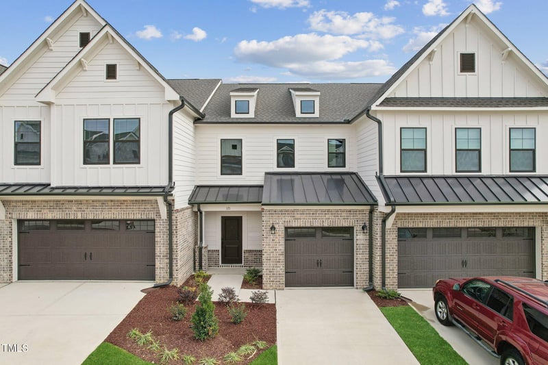 171 Periwinkle Pl #232, Clayton, NC 27527