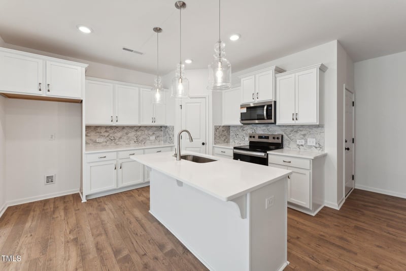 171 Periwinkle Pl #232, Clayton, NC 27527