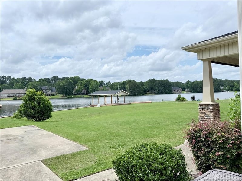 171 Southbrook Ln, Sanford, NC 27332