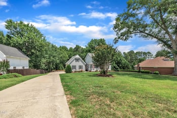 171 St Jiles Dr, Clayton, NC 27520