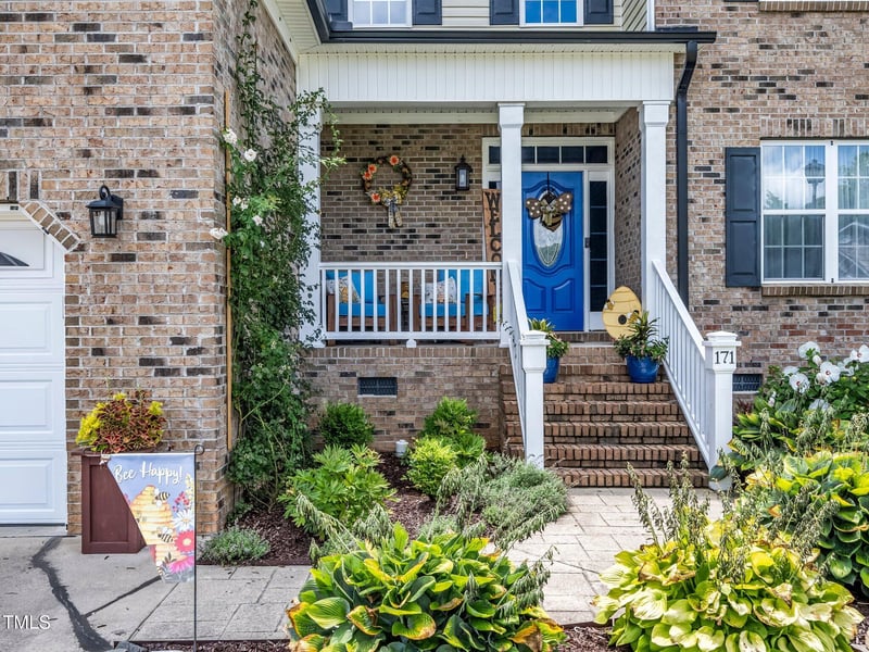 171 Winding Oak Way, Clayton, NC 27520