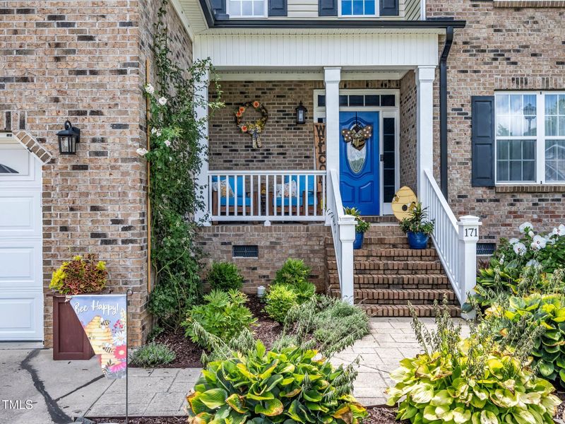 171 Winding Oak Way, Clayton, NC 27520