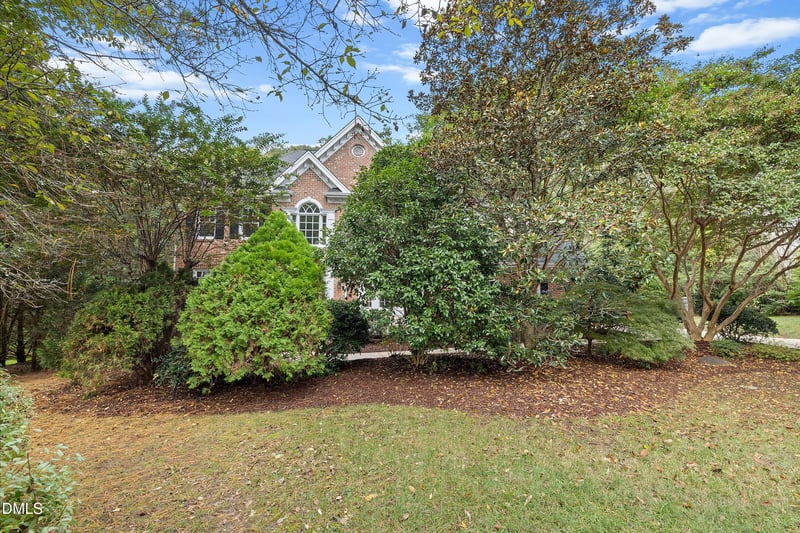 1710 Burnley Dr, Cary, NC 27511