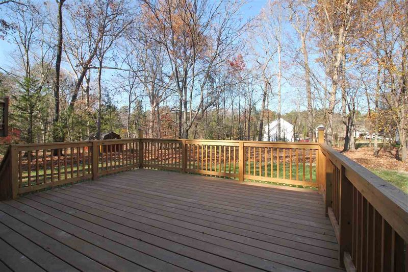 1710 Mohegan Dr, Durham, NC 27712