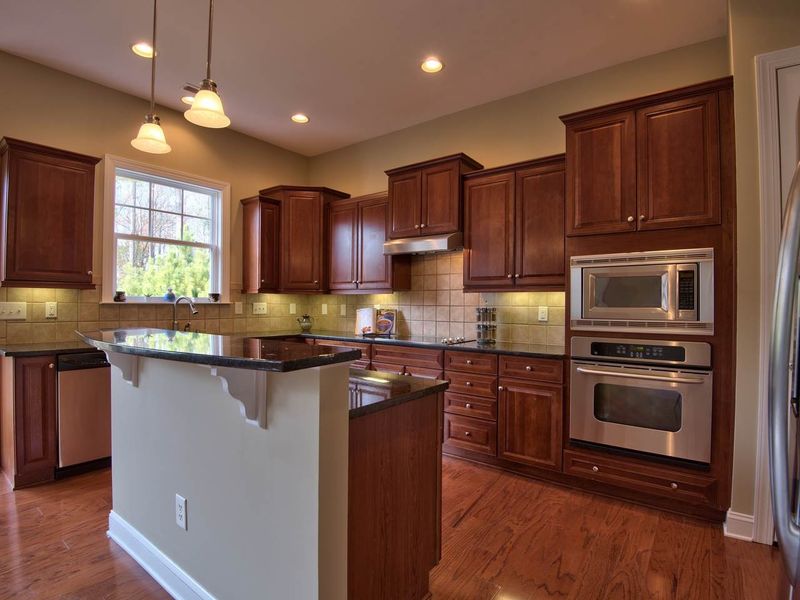 1710 Morehead Hill Ct, Durham, NC 27703