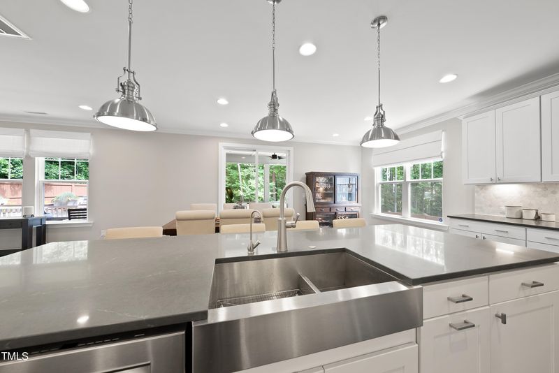1710 Pointe Crossing, Apex, NC 27523