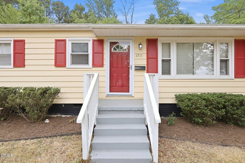1711 Forest Rd, Durham, NC 27705