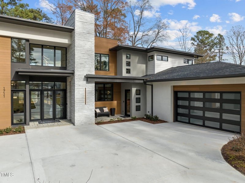 1711 Hunting Ridge Rd, Raleigh, NC 27615