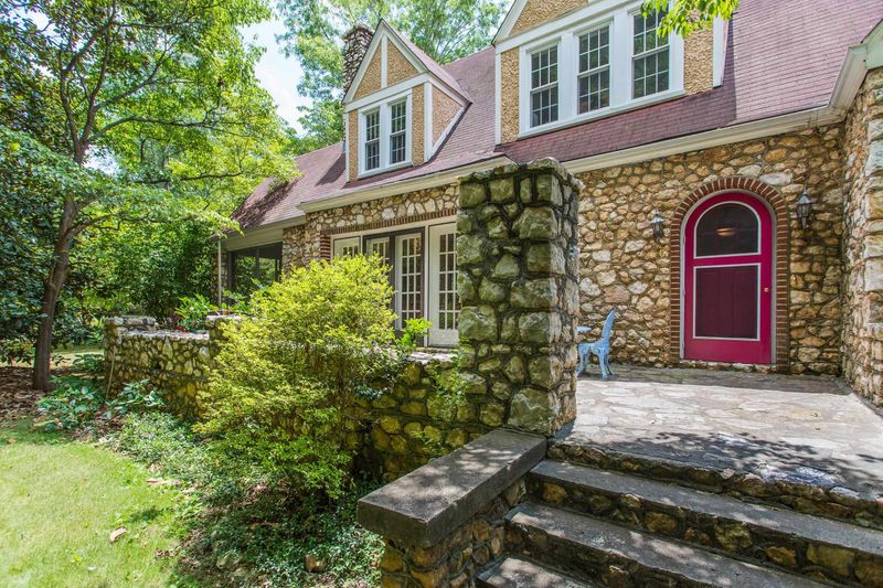 1711 Lawrence Rd, Hillsborough, NC 27278
