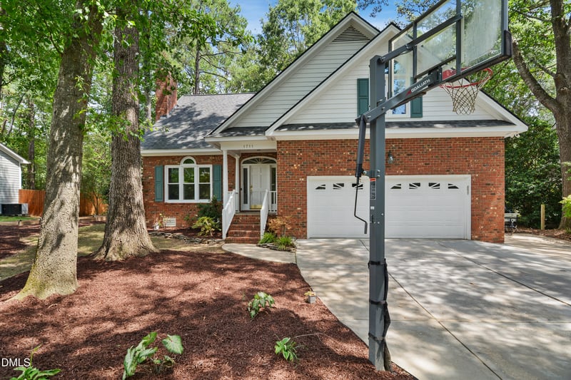 1711 Lisburn Ct, Garner, NC 27529