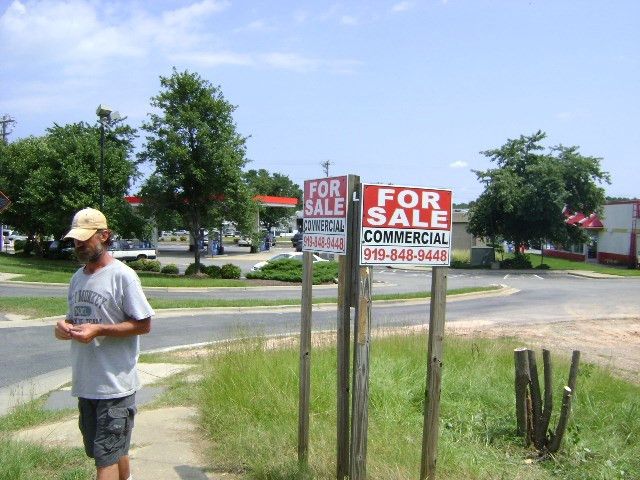 1711 S Miami Blvd, Durham, NC 27703