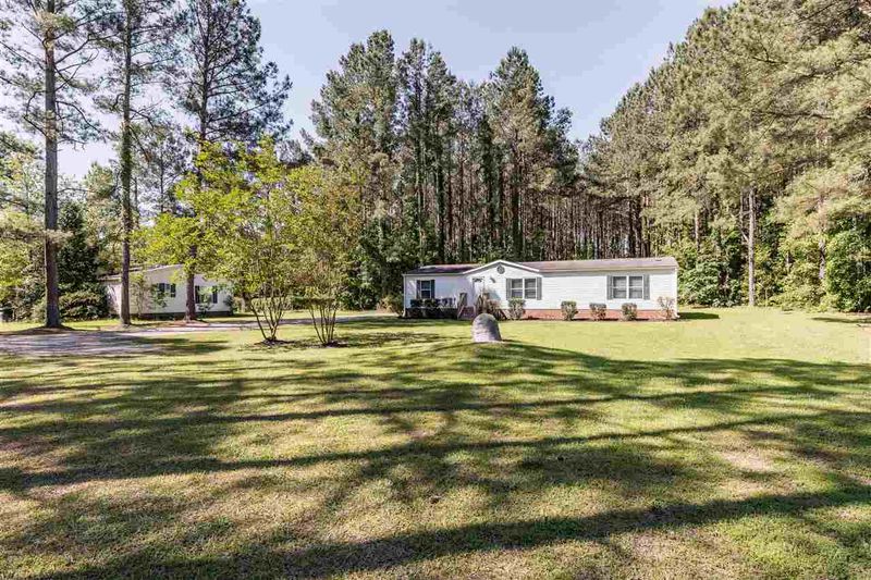 1711 Rock Pillar Rd, Clayton, NC 27520