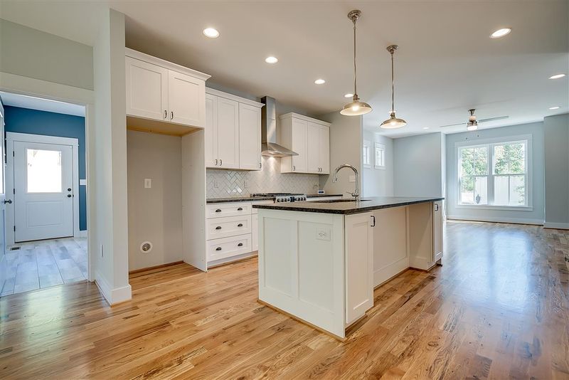1712 Anchor Way, Durham, NC 27707