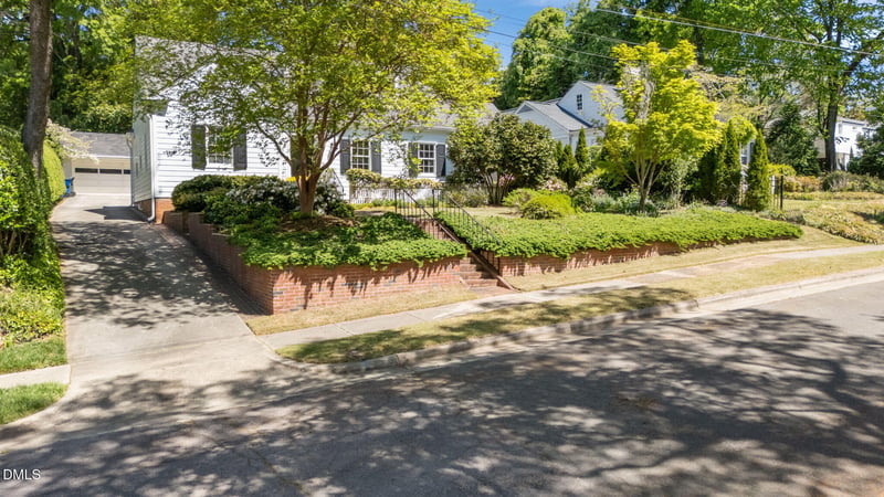 1712 Arlington St, Raleigh, NC 27608