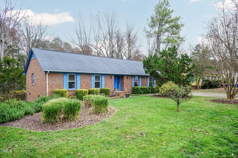 1712 Glasgow St, Durham, NC 27705