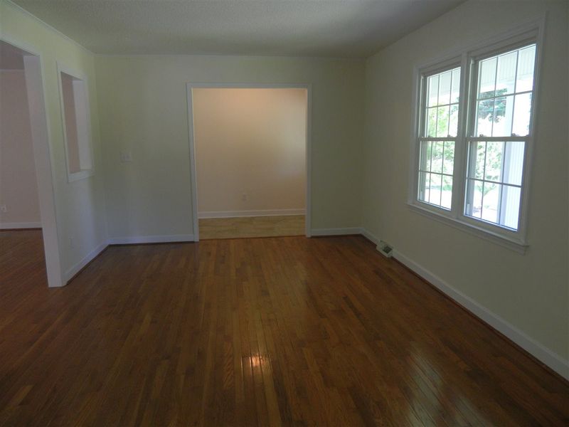 1712 Pearces Rd, Zebulon, NC 27597